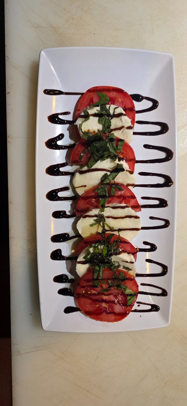Mozzarella Caprese.